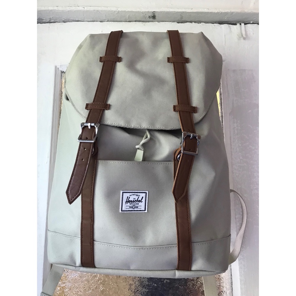 Herschel Back Pack